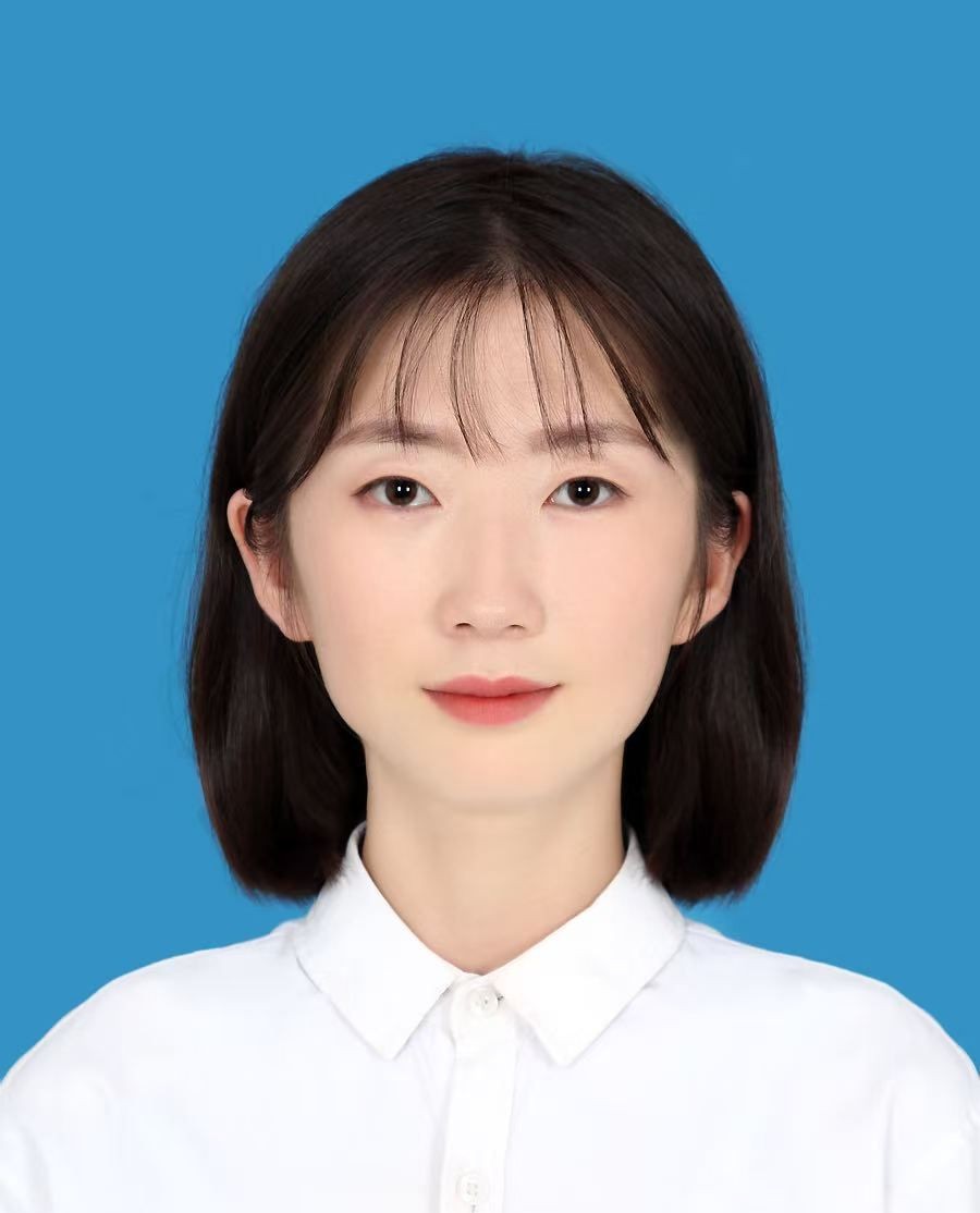 2026级硕士  张梦雨